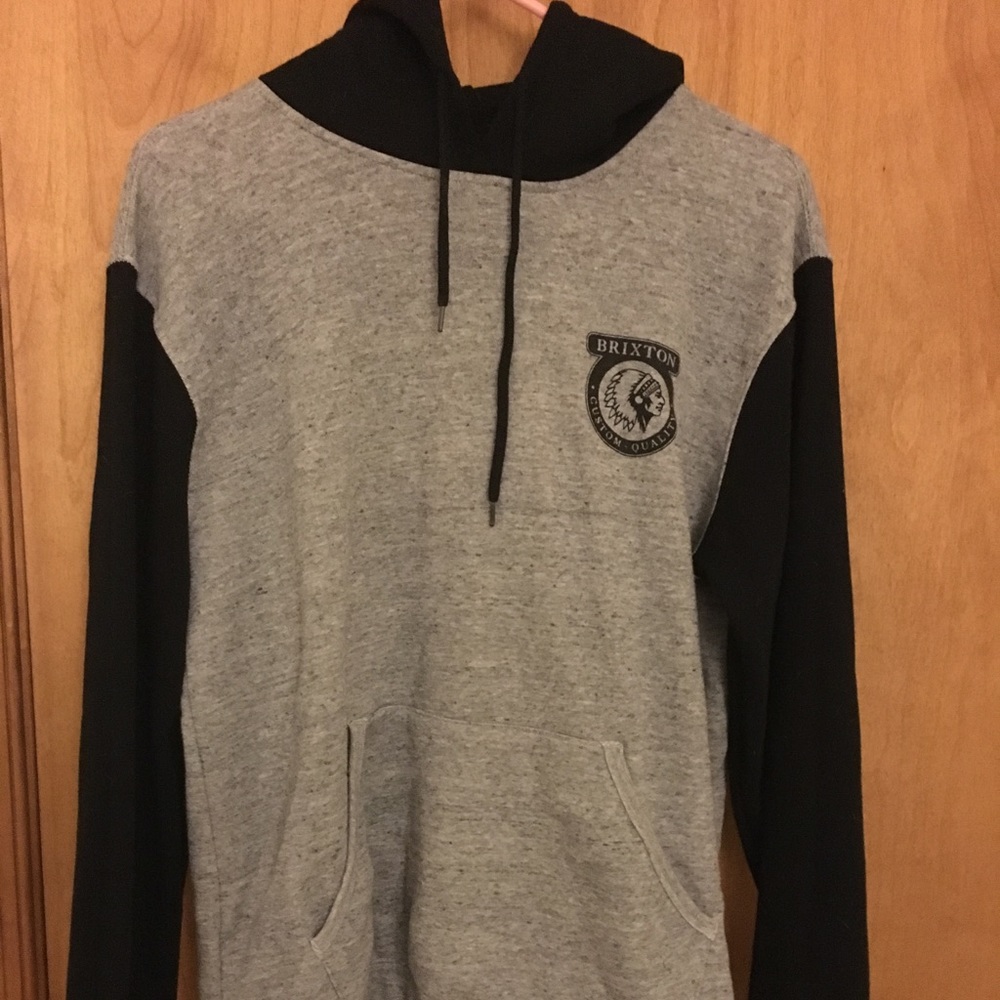 Brixton Men's pullover sweatshirt, size medium